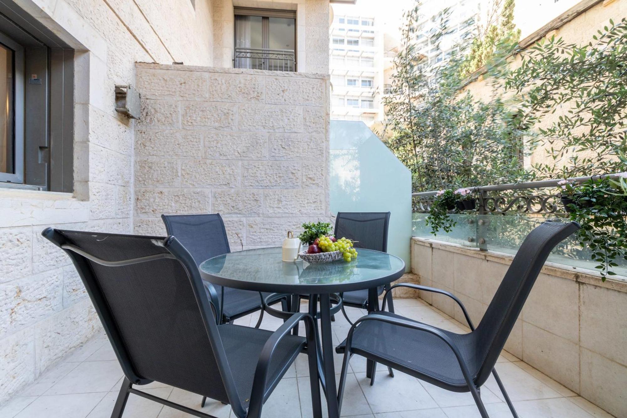 Kook Isrentals - Aparthotels In City Center Jerusalem Ngoại thất bức ảnh